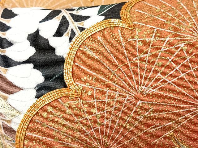 平和屋着物■豪華黒留袖　作家物　駒刺繍　枝松文　金彩　正絹　逸品　CABK9692xe