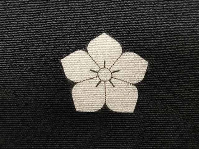 平和屋着物■豪華黒留袖　駒刺繍　扇面几帳花文　金彩　正絹　逸品　CABK9693xe
