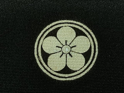 平和屋着物■豪華黒留袖　花篭　浜松文　金彩　正絹　逸品　CABK9699xe