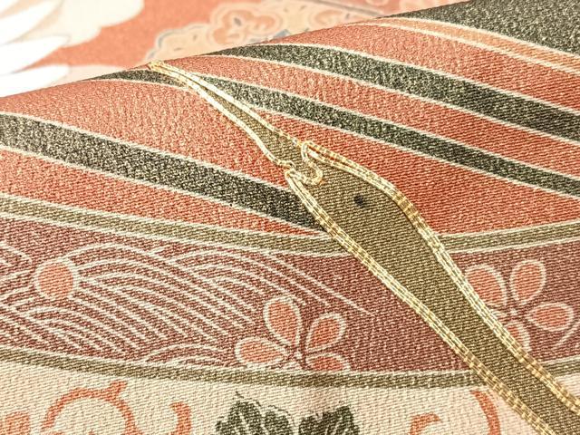 平和屋着物■豪華黒留袖　作家物　駒刺繍　飛鶴花唐草文　金彩　正絹　逸品　CABK9701xe