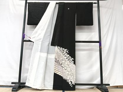平和屋着物■豪華黒留袖　刺繍　枝垂れ花文　銀彩　正絹　逸品　CABK9702xe