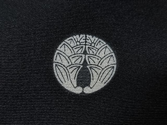 平和屋着物■松尾光琳　黒留袖　流水風景松文　金彩　正絹　逸品　CABK9705xe