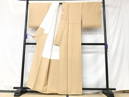 平和屋着物■上質な色無地　霞地紋　卵色　正絹　逸品　CABK9725xe