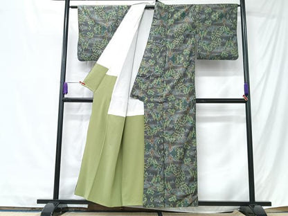 平和屋着物■本場大島紬　7マルキ　樹林文　正絹　逸品　CABK9728xe