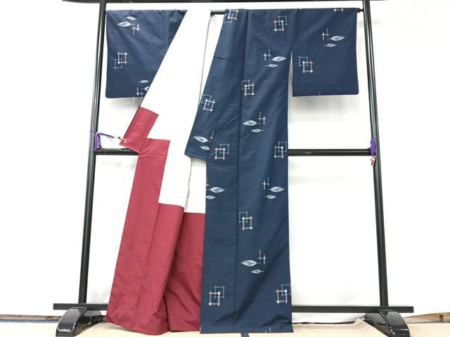 平和屋着物■上質な紬　井桁絣　舞葉文　正絹　逸品　CABK9735xe