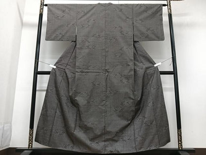 平和屋着物■本場大島紬　７マルキ　花唐草文　正絹　逸品　CABK9823xe