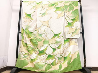 平和屋着物■豪華振袖　駒刺繍　飛鶴文　金彩　正絹　逸品　CABK9826xe