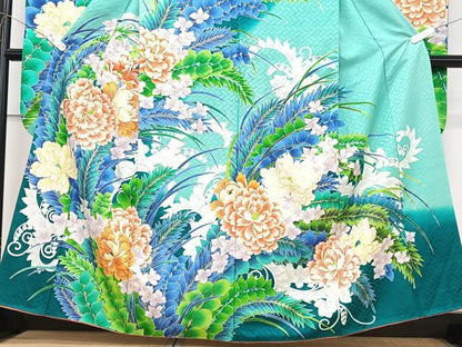 平和屋着物■豪華振袖　駒刺繍　草花文　金彩　正絹　逸品　CABK9827xe