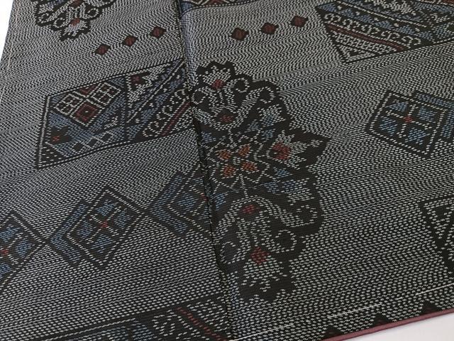 平和屋着物■本場大島紬　幾何学文様　正絹　逸品　未使用　CABK9833xe