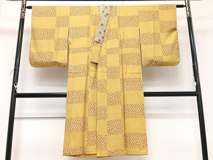 平和屋着物■長襦袢　無双仕立て　舞桜文　正絹　逸品　CABK9848xe