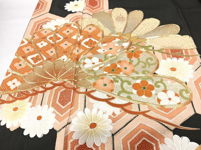 平和屋着物■豪華黒留袖　駒刺繍　亀甲花松文　金彩　正絹　逸品　CABK9870xe