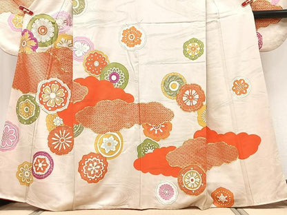 平和屋着物■豪華振袖　駒刺繍　雲取り花丸文　金彩　正絹　逸品　CABK9910xe