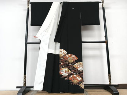 平和屋着物■豪華黒留袖　作家物　駒刺繍　扇面立波花文　金彩　正絹　逸品　CABK9952xe