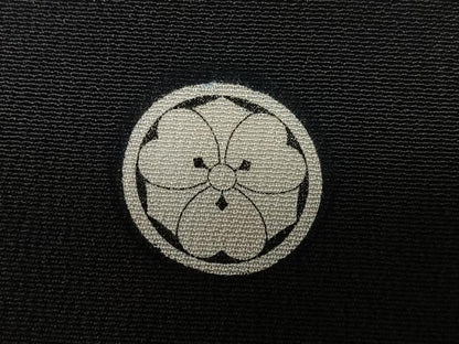 平和屋着物■豪華黒留袖　刺繍　草花文　金銀彩　正絹　逸品　CABK9954xe