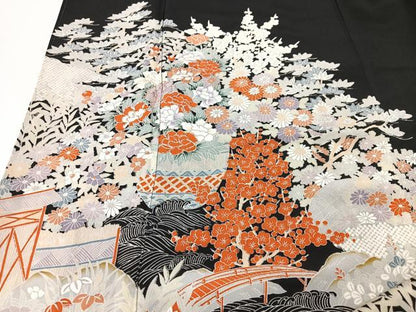 平和屋着物■豪華黒留袖　駒刺繍　花籠文　正絹　逸品　CABK9958xe