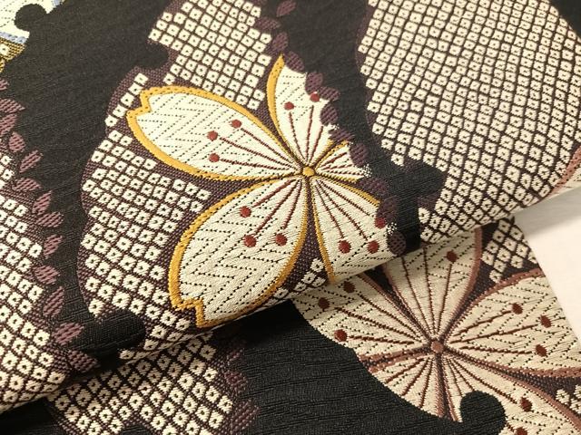 平和屋着物●九寸名古屋帯　唐織　雪輪舞桜　黒地　正絹　逸品　未使用　CABL0017vp