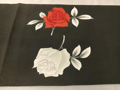 平和屋着物●塩瀬　九寸開き名古屋帯　手描き　バラ　黒地　金彩　正絹　逸品　CABL0018vp