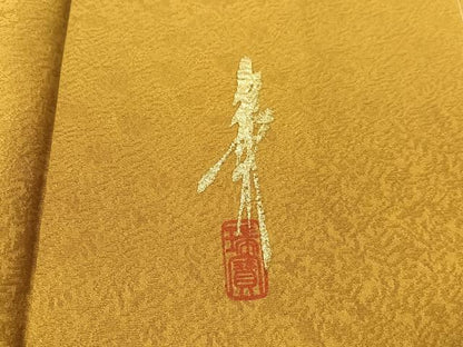 平和屋着物●本草木染作家　瑞寶　色無地　草花地紋　黄橡色　正絹　逸品　未使用　CABL0051vp