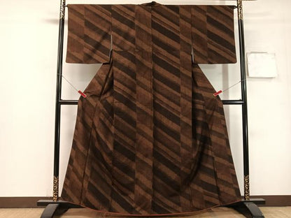 平和屋着物●上質な紬　斜線文　正絹　逸品　CABL0053vp