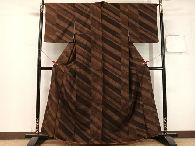 平和屋着物●上質な紬　斜線文　正絹　逸品　CABL0053vp