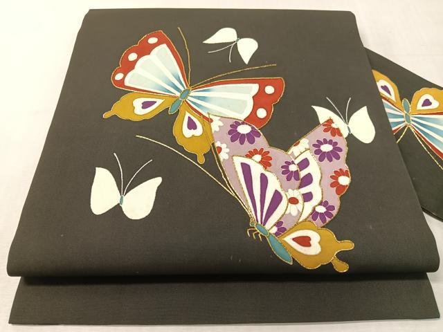 平和屋着物●塩瀬　九寸名古屋帯　駒刺繍　舞蝶文　黒地　金糸　正絹　逸品　CABL0088vp