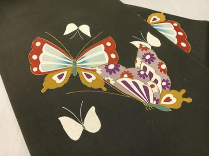 平和屋着物●塩瀬　九寸名古屋帯　駒刺繍　舞蝶文　黒地　金糸　正絹　逸品　CABL0088vp