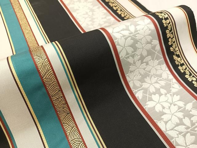 平和屋着物●本場筑前博多織　全通柄袋帯　立波花間道　黒地　金糸　正絹　逸品　CABL0119vp