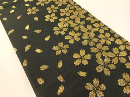 平和屋着物●六通柄袋帯　舞桜　黒地　金糸　正絹　逸品　CABL0135vp
