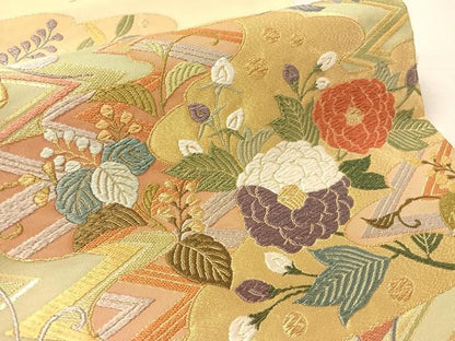 平和屋着物●六通柄袋帯　唐織　松皮取草花文　金糸　正絹　逸品　CABL0145vp