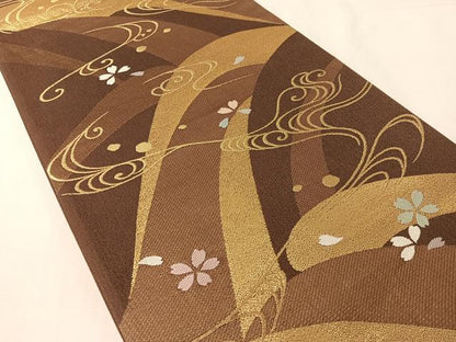 平和屋着物●六通柄袋帯　流水舞桜　金糸　正絹　逸品　CABL0237vp