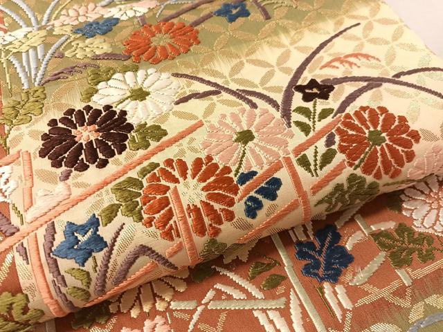 平和屋着物●六通柄袋帯　唐織　草花文　金糸　正絹　逸品　CABL0269vp