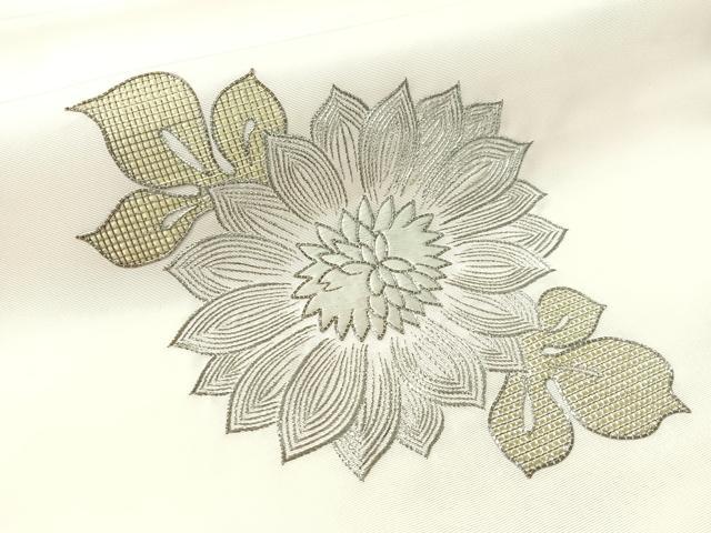 平和屋着物●九寸名古屋帯　駒刺繍　草花文　銀糸　鈴乃屋扱い　正絹　逸品　CABL0322vp