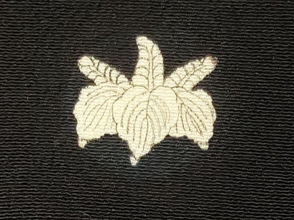 平和屋着物■豪華黒留袖　刺繍　吉祥松葉花文　金銀彩　正絹　逸品　CABL0493oy