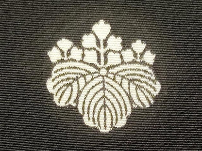 平和屋着物■豪華黒留袖　作家物　風景枝花松文　正絹　逸品　CABL0635oy