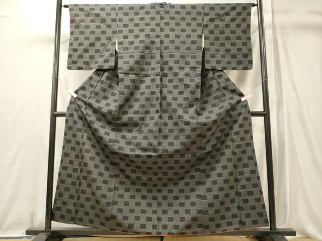 平和屋着物■上質な紬　幾何学文　黒地　正絹　逸品　CABL0669oy
