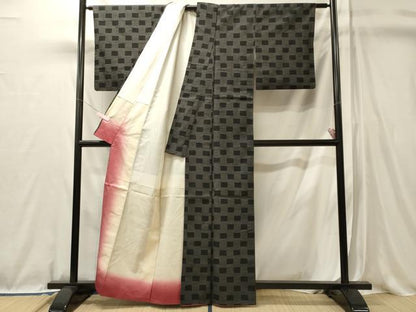平和屋着物■上質な紬　幾何学文　黒地　正絹　逸品　CABL0669oy