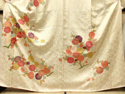 平和屋着物■豪華振袖　駒刺繍　枝花文　正絹　逸品　CABL0705oy