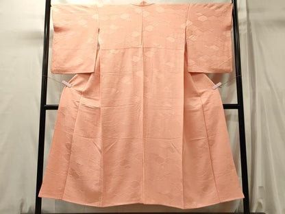 平和屋着物■上質な色無地　雲取り吉祥地紋　珊瑚色　正絹　逸品　CABL0731oy