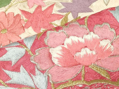 平和屋着物■豪華振袖　刺繍　市松草花文　金銀彩　正絹　逸品　CABL0791oy