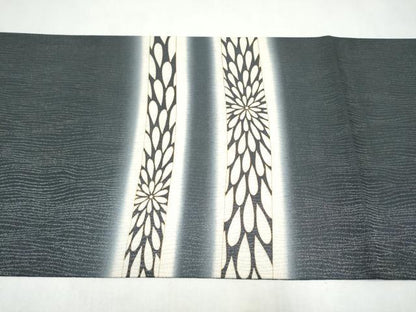 平和屋着物●太鼓柄袋帯　菊　銀通し地　正絹　逸品　CABL0923hy