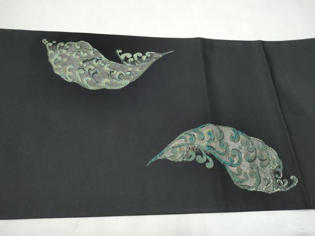 平和屋着物●創業280年　誉田屋源兵衛　太鼓柄袋帯　草木文　黒地　金銀糸　正絹　逸品　CABL1179hy