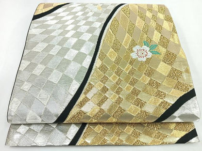 平和屋着物◎六通柄袋帯　舞桜　黒地　金銀糸　正絹　逸品　CABL1885nb