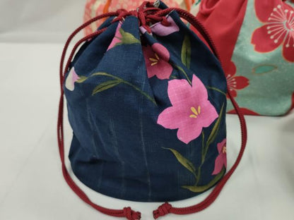 平和屋着物▼和装小物　和装バッグ　巾着まとめて５点　桔梗　流水花文　縮緬　綿　金彩　浴衣　袴　逸品　CABL2427ju