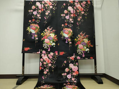 平和屋着物●色打掛　反物　唐織　枝垂れ花籠文　黒地　金糸　着尺　和装　婚礼　結婚式　花嫁　神社挙式　逸品　未使用　CABL2591ju