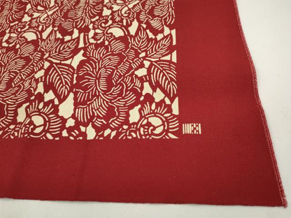 平和屋着物▼和装小物　インテリア　南部古代型染　卓布２枚セット　唐草花文　観音菩薩　テーブルセンター　綿　逸品　未使用　CABL2746ju