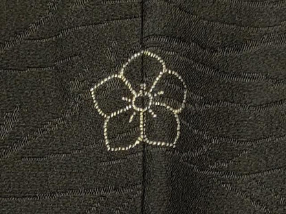 平和屋着物＃羽織 寿光織 枝花文 黒地 金銀糸 正絹 逸品 CABL2806in