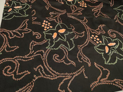 平和屋着物＃道行コート　総刺繍　花唐草文　黒地　正絹　逸品　CABL2919in