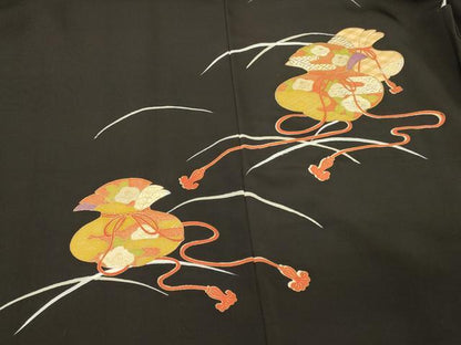 平和屋着物＃羽織 駒刺繍 金嚢 黒地 金彩 正絹 逸品 未使用 CABL2924in