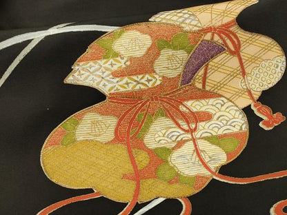 平和屋着物＃羽織 駒刺繍 金嚢 黒地 金彩 正絹 逸品 未使用 CABL2924in