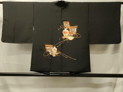 平和屋着物＃羽織 几帳陶器花文 黒地 金彩 正絹 逸品 CABL2927in